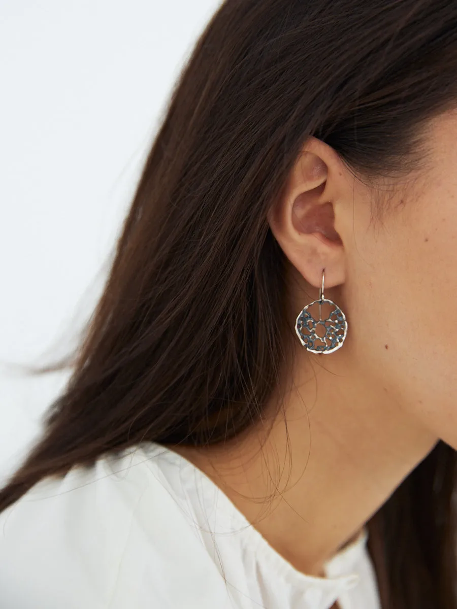 Small Lace Disc Earrings | Silver